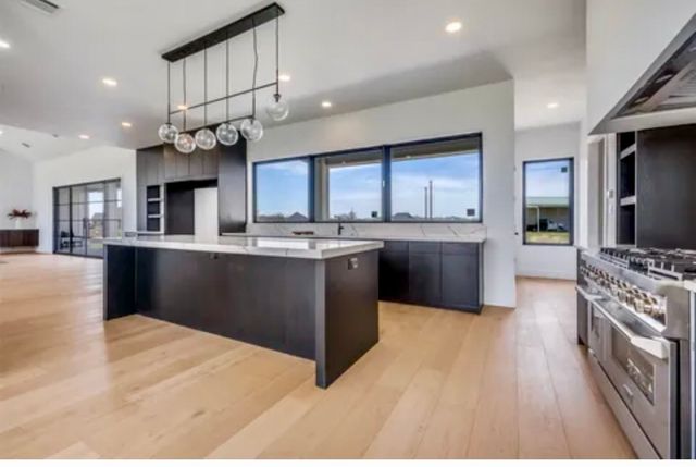 3871 Austin Circle, Sanger, TX 76266