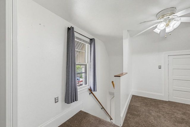 1957 S 89th STREET, West Allis, WI 53227
