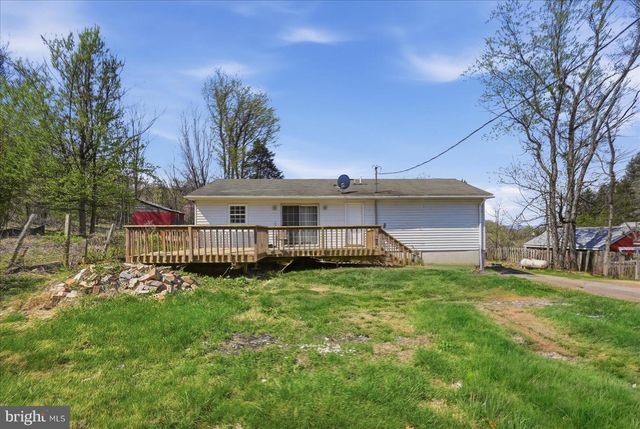 13096 FURNACE MOUNTAIN RD, Lovettsville, VA 20180