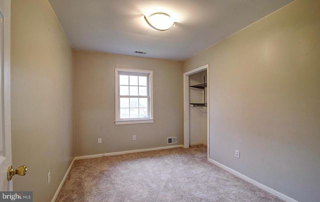 13096 FURNACE MOUNTAIN RD, Lovettsville, VA 20180