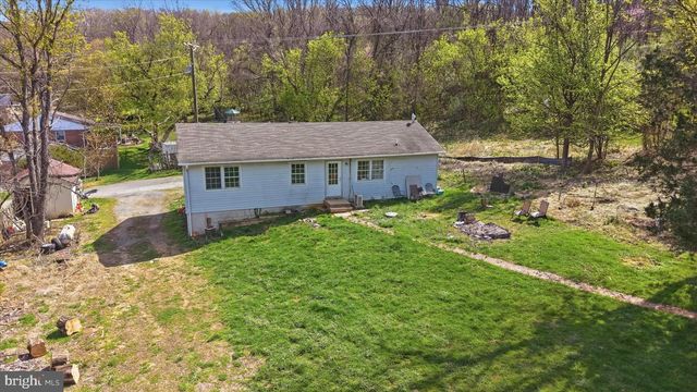 13096 FURNACE MOUNTAIN RD, Lovettsville, VA 20180