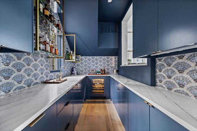 7002 Merrilee Lane, Dallas, TX 75214