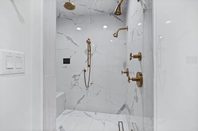 7002 Merrilee Lane, Dallas, TX 75214