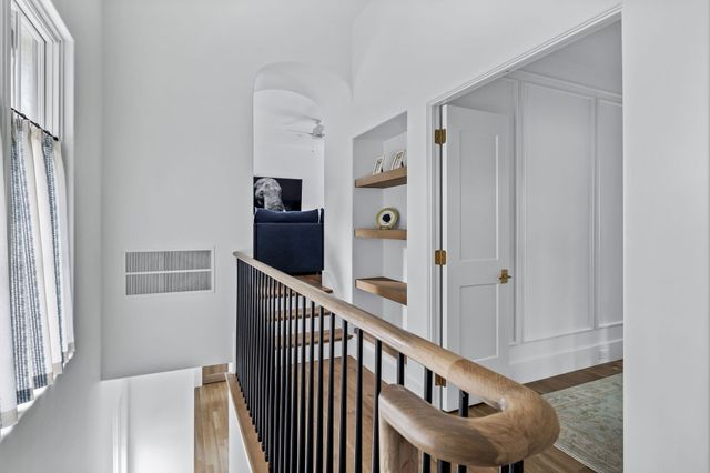 7002 Merrilee Lane, Dallas, TX 75214