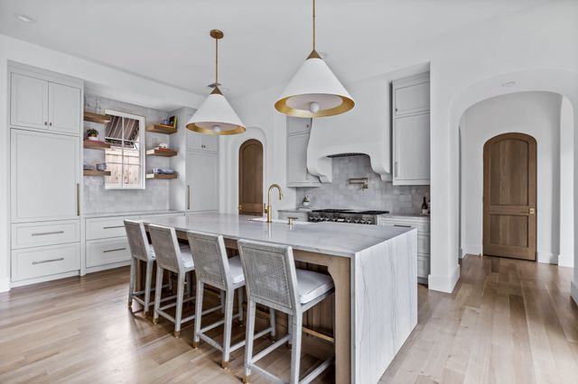 7002 Merrilee Lane, Dallas, TX 75214