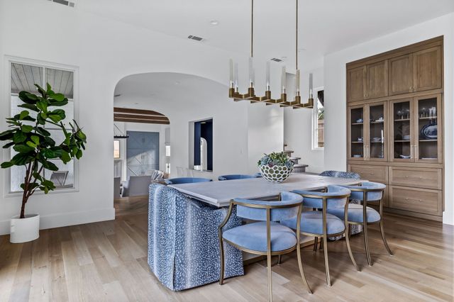 7002 Merrilee Lane, Dallas, TX 75214