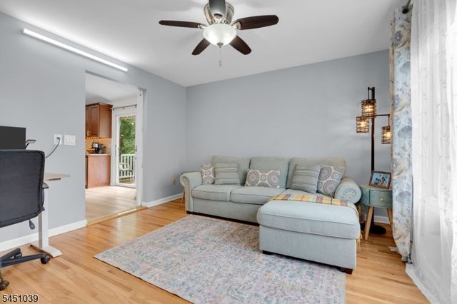 7 Hoagland Ct, Bridgewater Twp., NJ 08807
