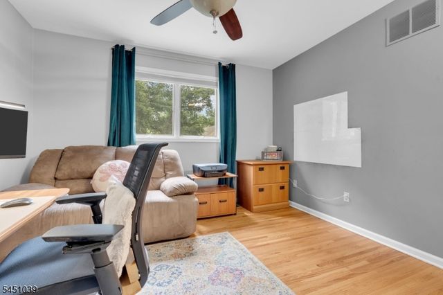 7 Hoagland Ct, Bridgewater Twp., NJ 08807