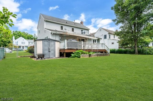 7 Hoagland Ct, Bridgewater Twp., NJ 08807