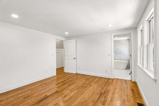 31 Coleman Rd 1, Arlington, MA 02476