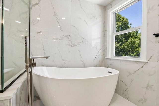 31 Coleman Rd 1, Arlington, MA 02476