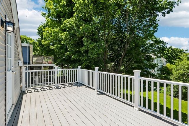 31 Coleman Rd 1, Arlington, MA 02476