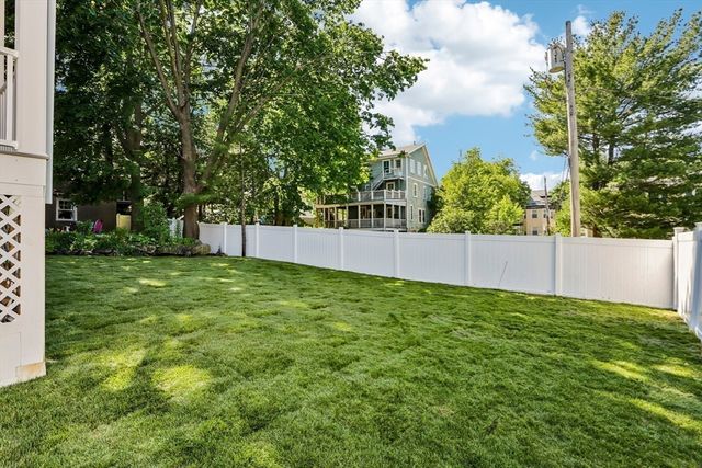 31 Coleman Rd 1, Arlington, MA 02476