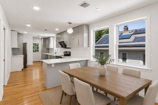31 Coleman Rd 1, Arlington, MA 02476