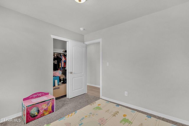14372 Star Cactus Avenue, Horizon City, TX 79928