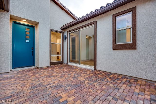 10381 Hanging Lake Street, Las Vegas, NV 89166