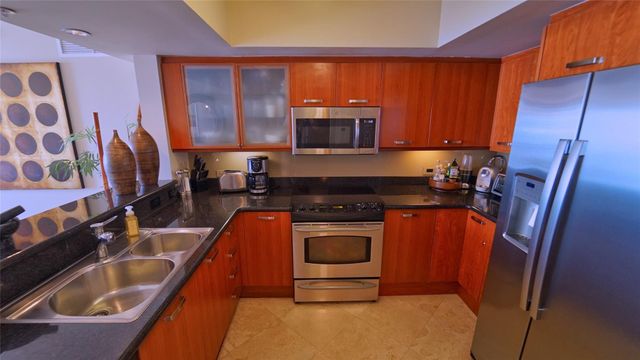 2011 N Ocean Boulevard 1606, Fort Lauderdale, FL 33305