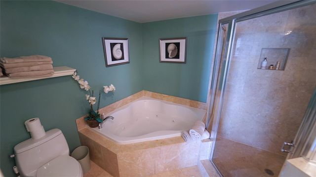 2011 N Ocean Boulevard 1606, Fort Lauderdale, FL 33305