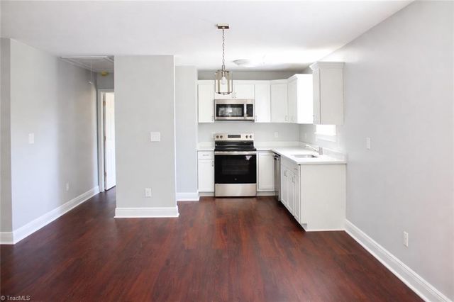 2627 William Allen Road, Burlington, NC 27217