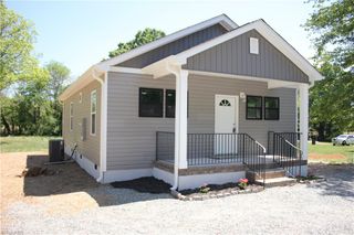 2627 William Allen Road, Burlington, NC 27217