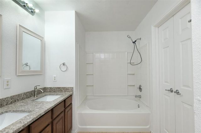 17909 Maxa DR, Manor, TX 78653