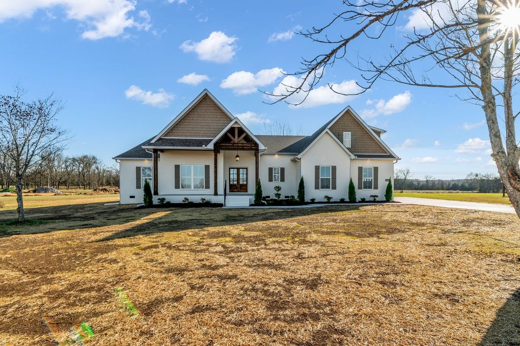 2250 Unionville Deason Rd, Bell Buckle, TN 37020