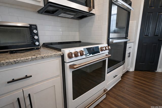 501 Sendera Way, Kenedy, TX 78119