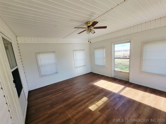 33696 S 640 Road W, Jay, OK 74346