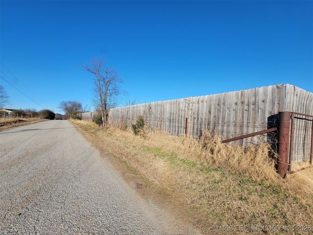 33696 S 640 Road W, Jay, OK 74346