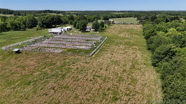 33696 S 640 Road W, Jay, OK 74346