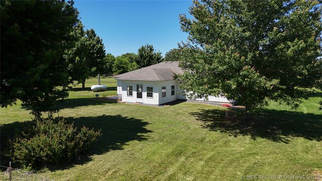 33696 S 640 Road W, Jay, OK 74346