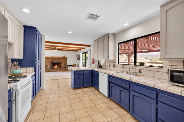 7662 Quail Springs Road, Joshua Tree, CA 92252