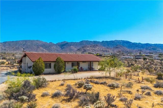 7662 Quail Springs Road, Joshua Tree, CA 92252