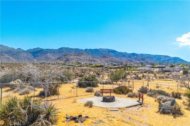 7662 Quail Springs Road, Joshua Tree, CA 92252