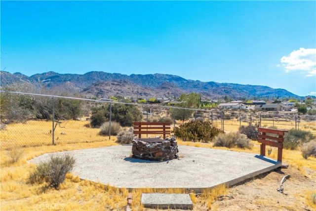 7662 Quail Springs Road, Joshua Tree, CA 92252