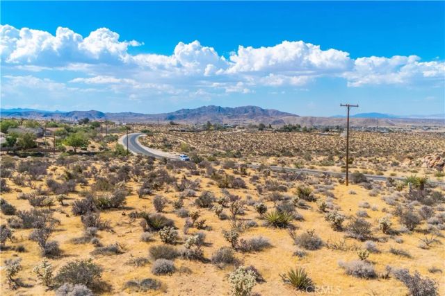 7662 Quail Springs Road, Joshua Tree, CA 92252