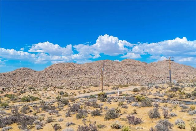7662 Quail Springs Road, Joshua Tree, CA 92252