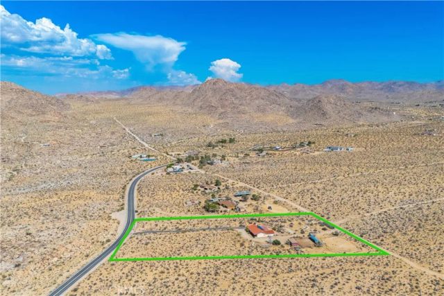 7662 Quail Springs Road, Joshua Tree, CA 92252
