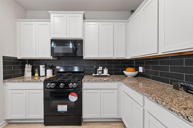 3318 Brushy Marsh Drive, Richmond, TX 77406