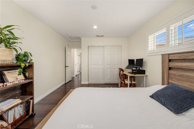 2784 Vuelta Grande, Long Beach, CA 90815