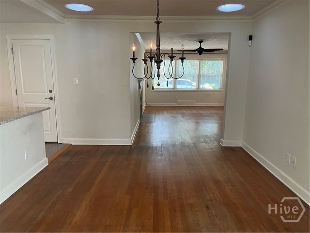 21 E 61st Street, Savannah, GA 31405