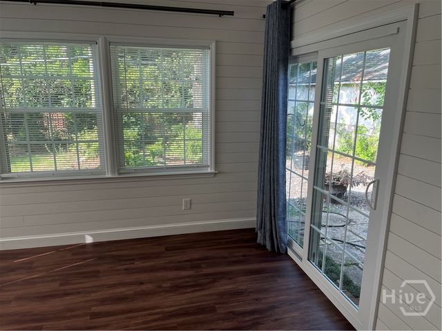 21 E 61st Street, Savannah, GA 31405