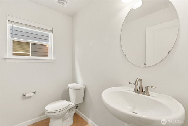 4524 Riverfront Boulevard, Everett, WA 98203