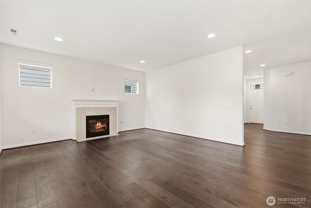 4524 Riverfront Boulevard, Everett, WA 98203