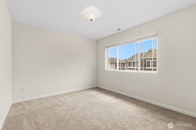 4524 Riverfront Boulevard, Everett, WA 98203