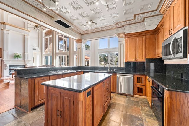 1 Churchill Downs, Duncanville, TX 75116
