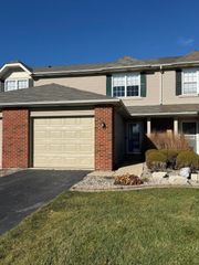 1039 Summertime Court, Dyer, IN 46311