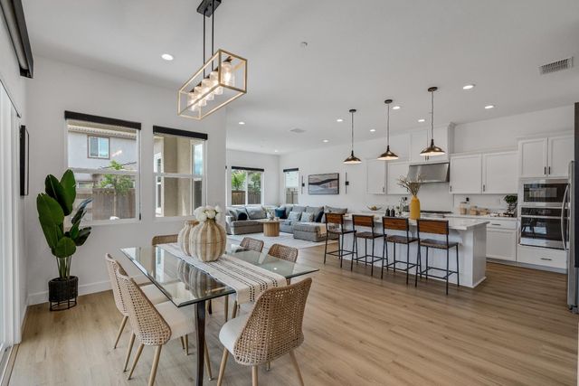 1871 Vintage Way, Roseville, CA 95747