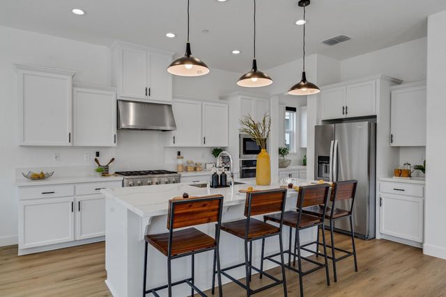 1871 Vintage Way, Roseville, CA 95747