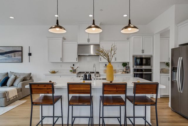 1871 Vintage Way, Roseville, CA 95747